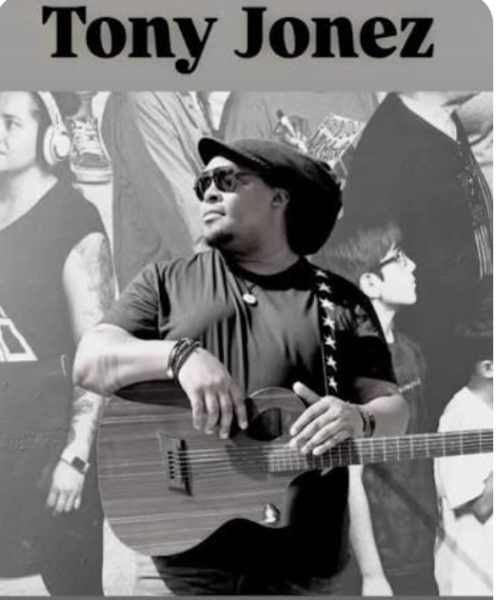 Live Music with Tony Jonez at Rosecomb