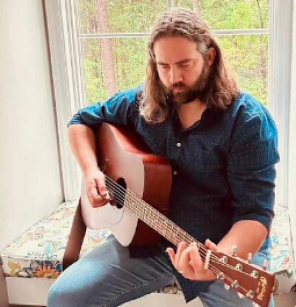 Live Music with Luke Schofield