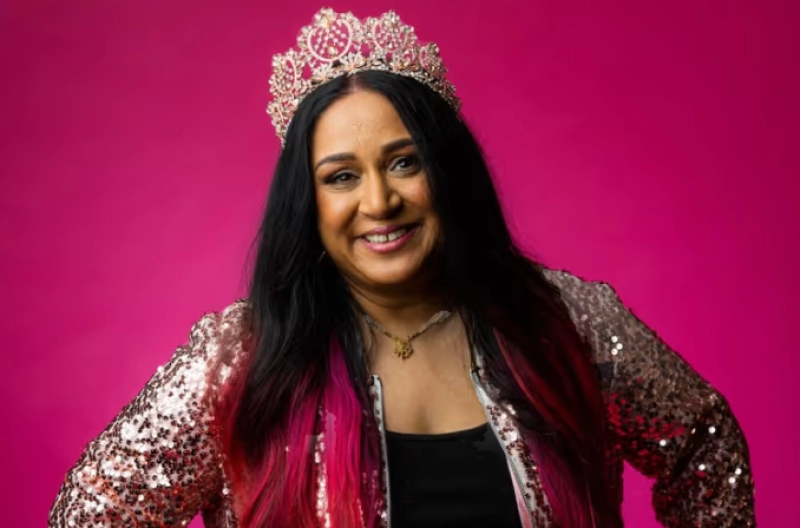 Pinky Patel: Hello My Priends Tour