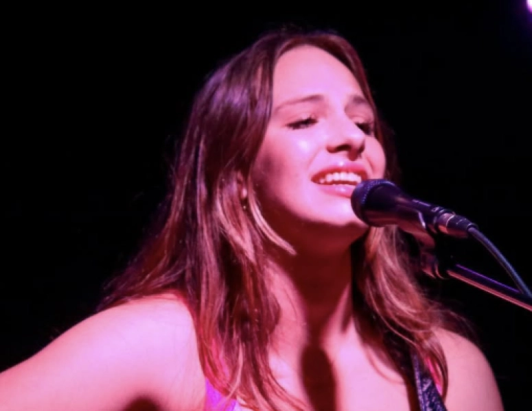 Sip on Thursday with Live Music by Kaylee Grace