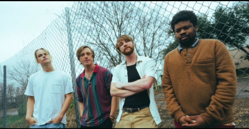 Five Door Sedan w/ The Wallabies, Pilot Light