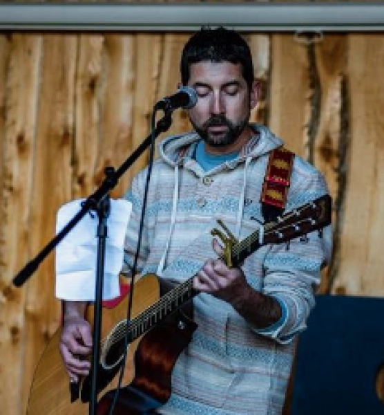 Live Music with Johnny G