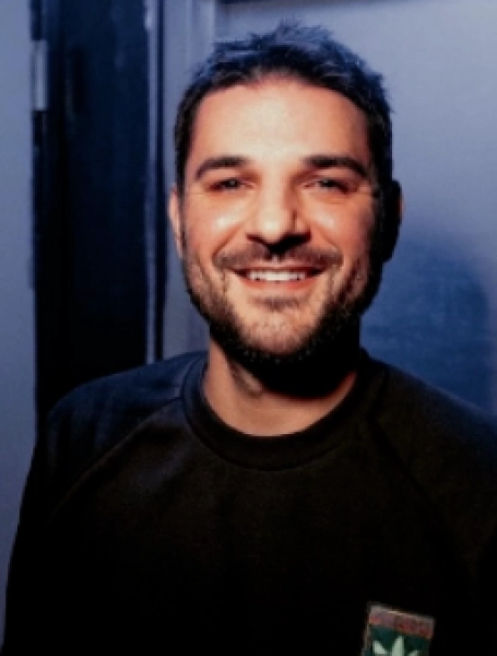 An Evening with Comedian Alex Gorge