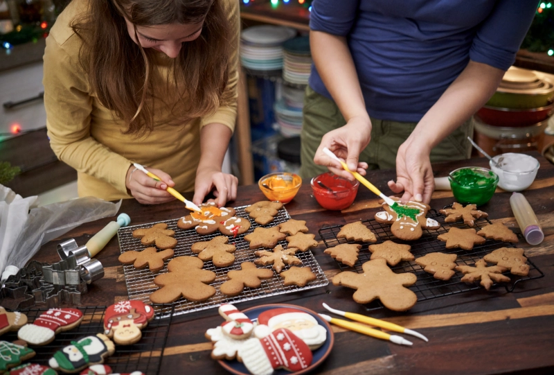 Raleigh Family Fun Cookie Decorating