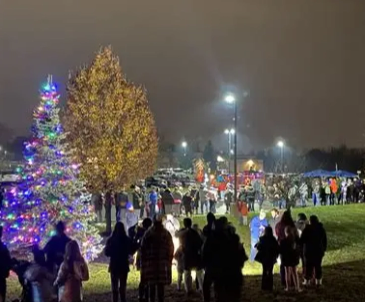 Annual Tree Lighting Ceremony