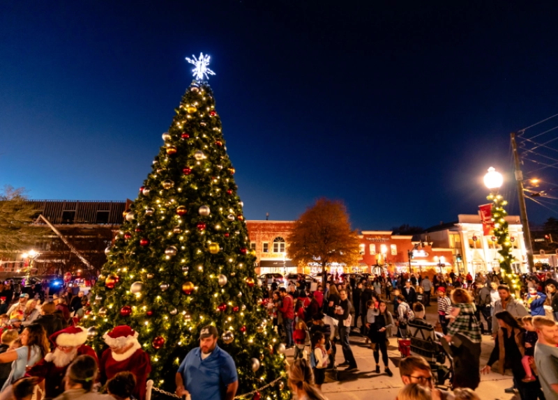Apex Annual Tree Lighting Ceremony
