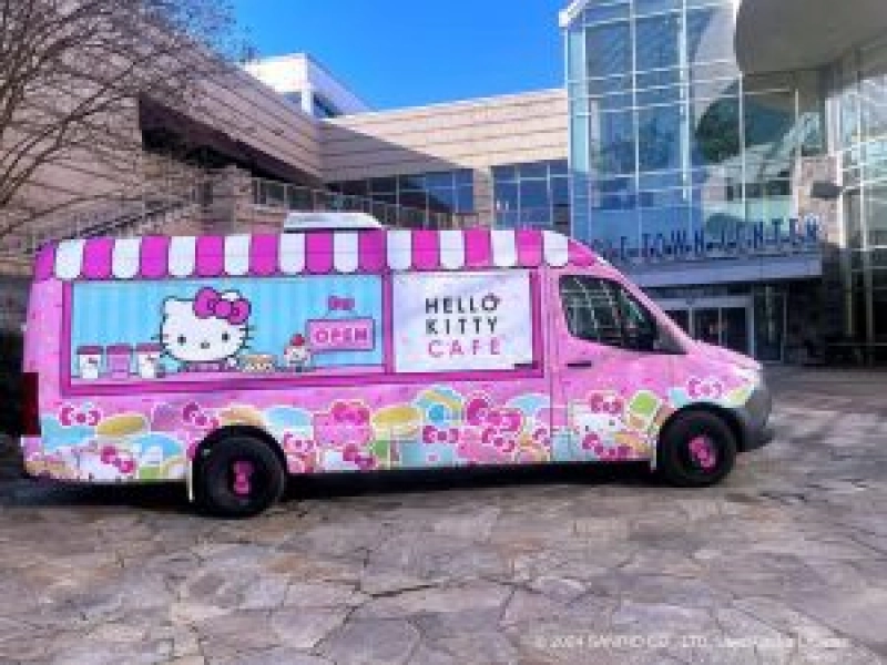 Hello Kitty Cafe Truck Returns to Raleigh

