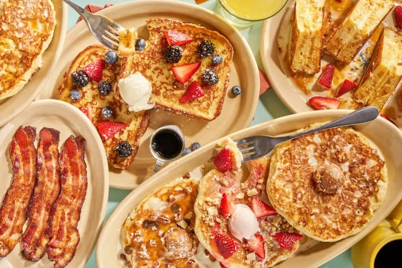 Snooze Eatery Gas Price Promotion