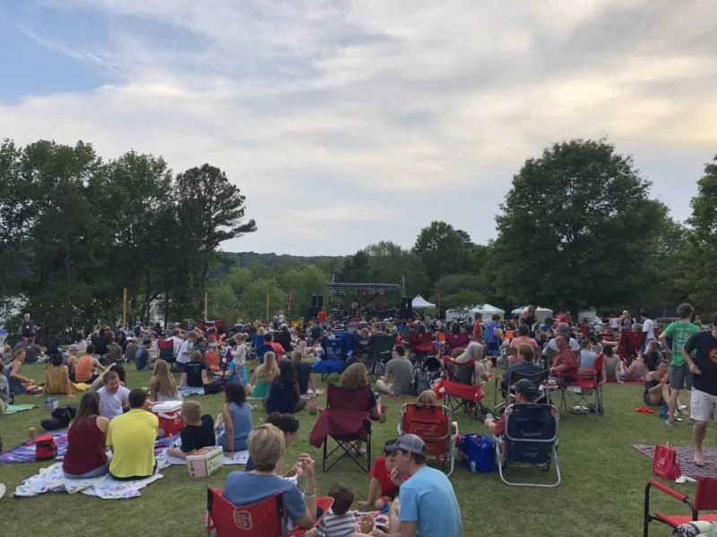 Live at Lake Raleigh: Concert Series