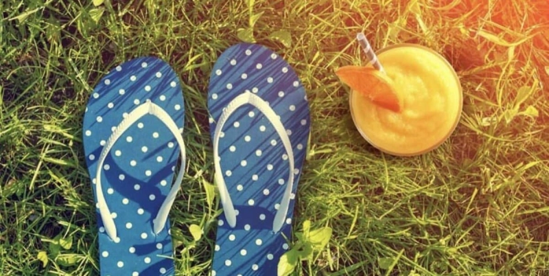 National Flip Flop Day at Tropical Smoothie Cafe