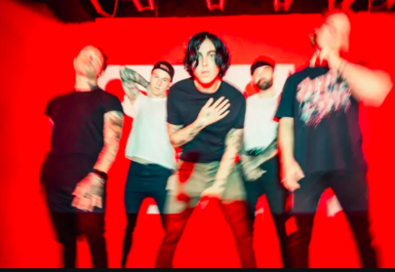 Sleeping With Sirens Live in Concert