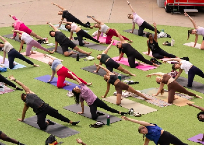 YogaSix Slow Flow in Fenton Square