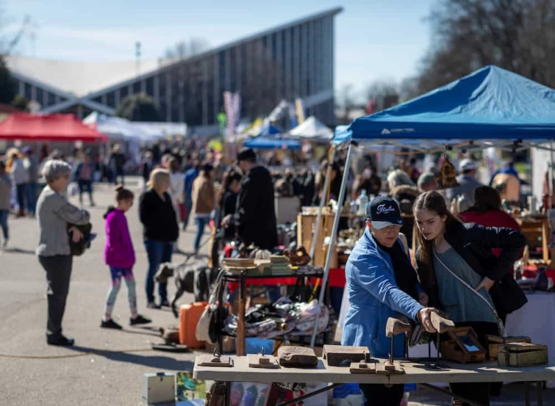 The Raleigh Market